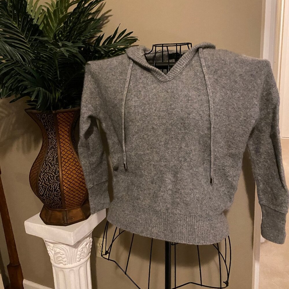 Tahari 100% 2-Ply Cashmere Sweater Hoodie Size S Gray